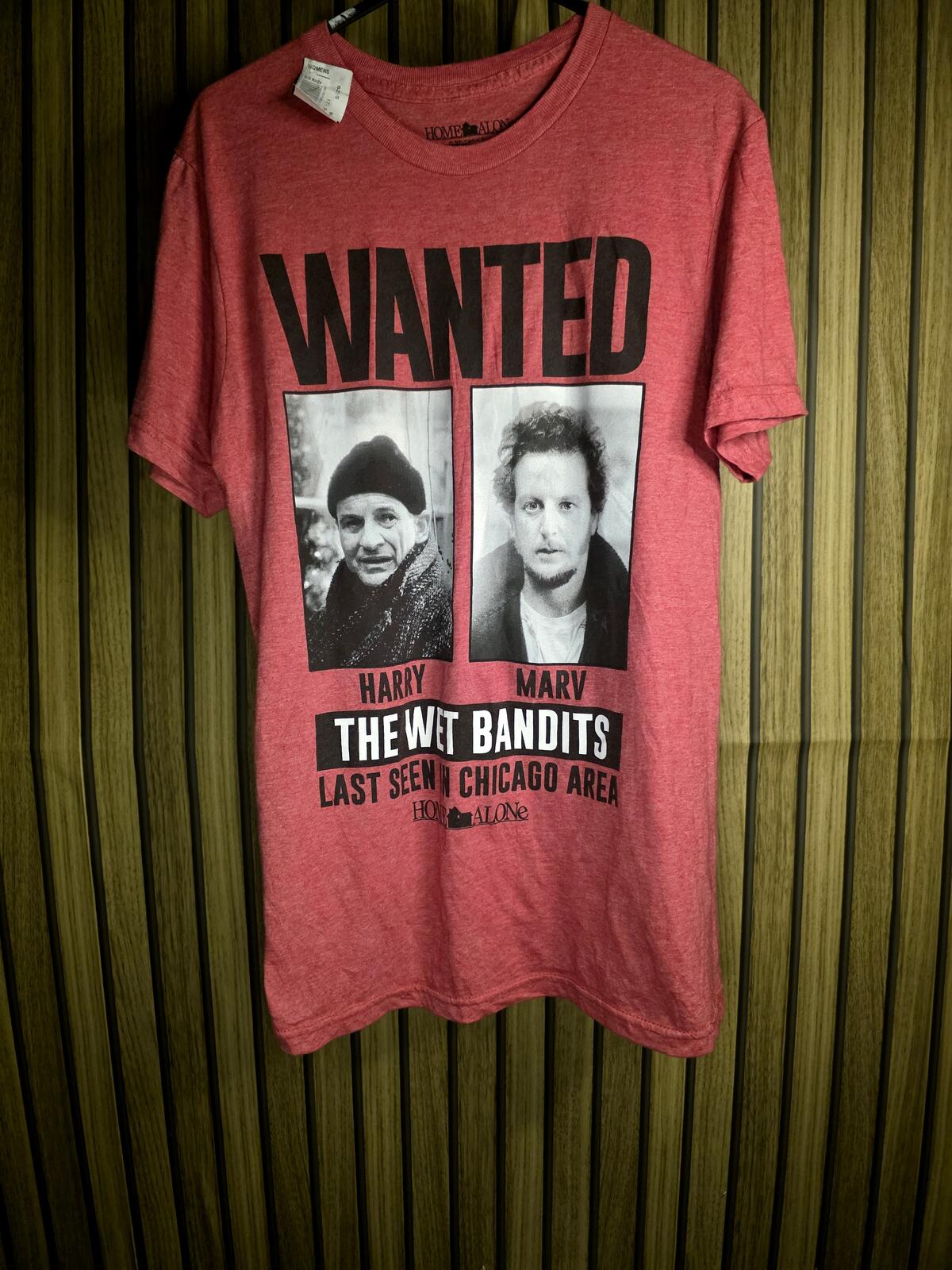 Home Alone The Wet Bandits Graphic T-Shirt Red Size S