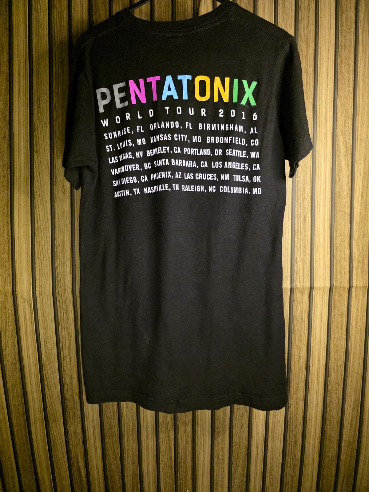 Pentatonix World Tour 2016 Graphic T-Shirt Black Small