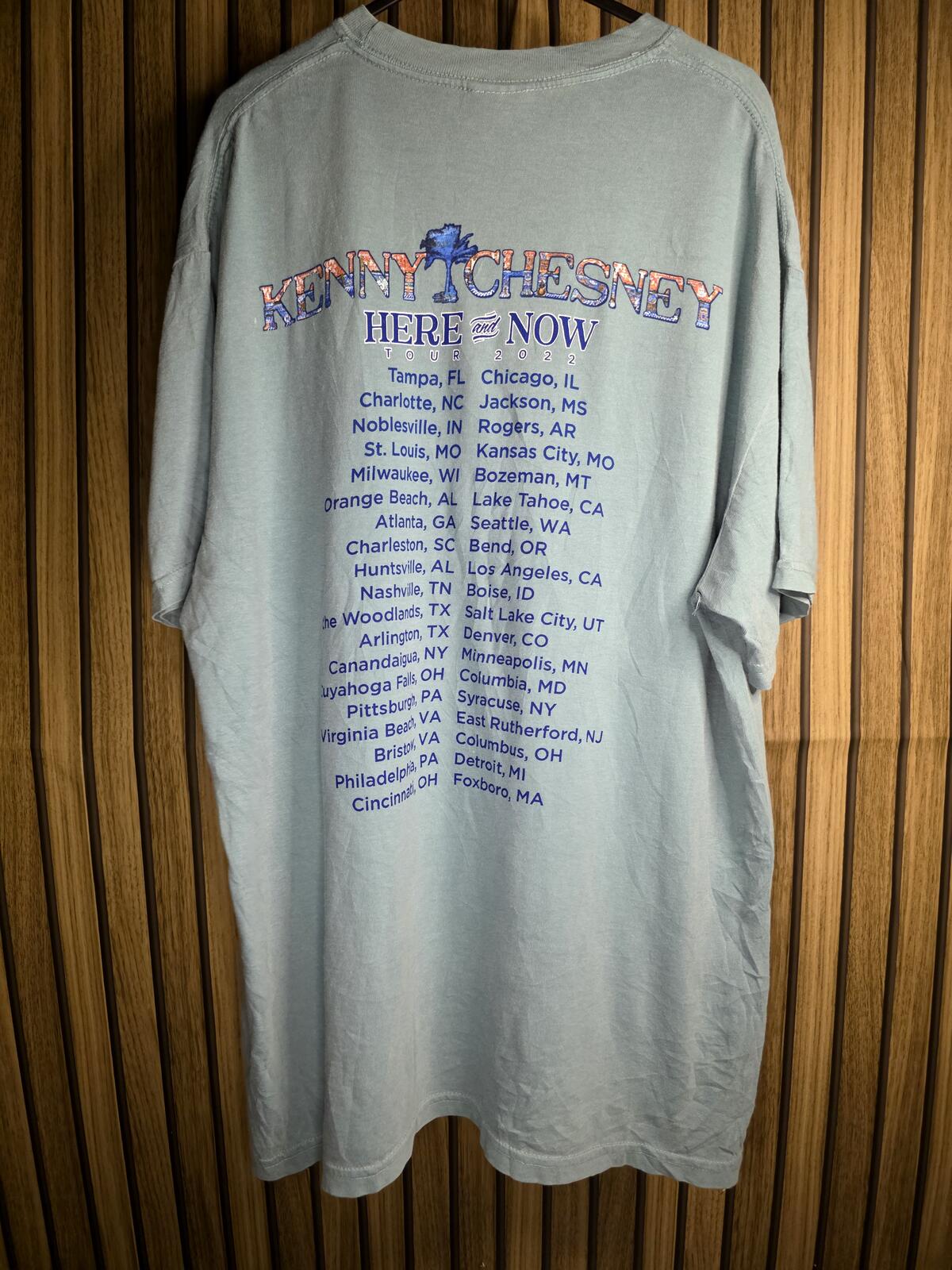 Kenny Chesney Here and Now Tour 2020 Graphic T-Shirt Light Blue Large