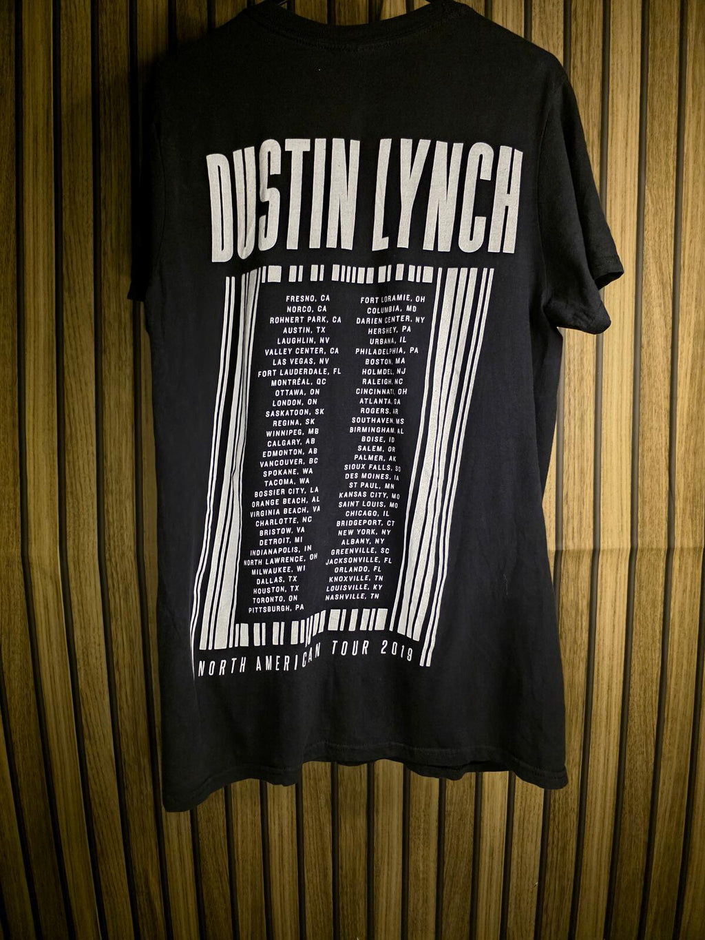 Dustin Lynch 2019 Tour Black Graphic T-shirt Size M