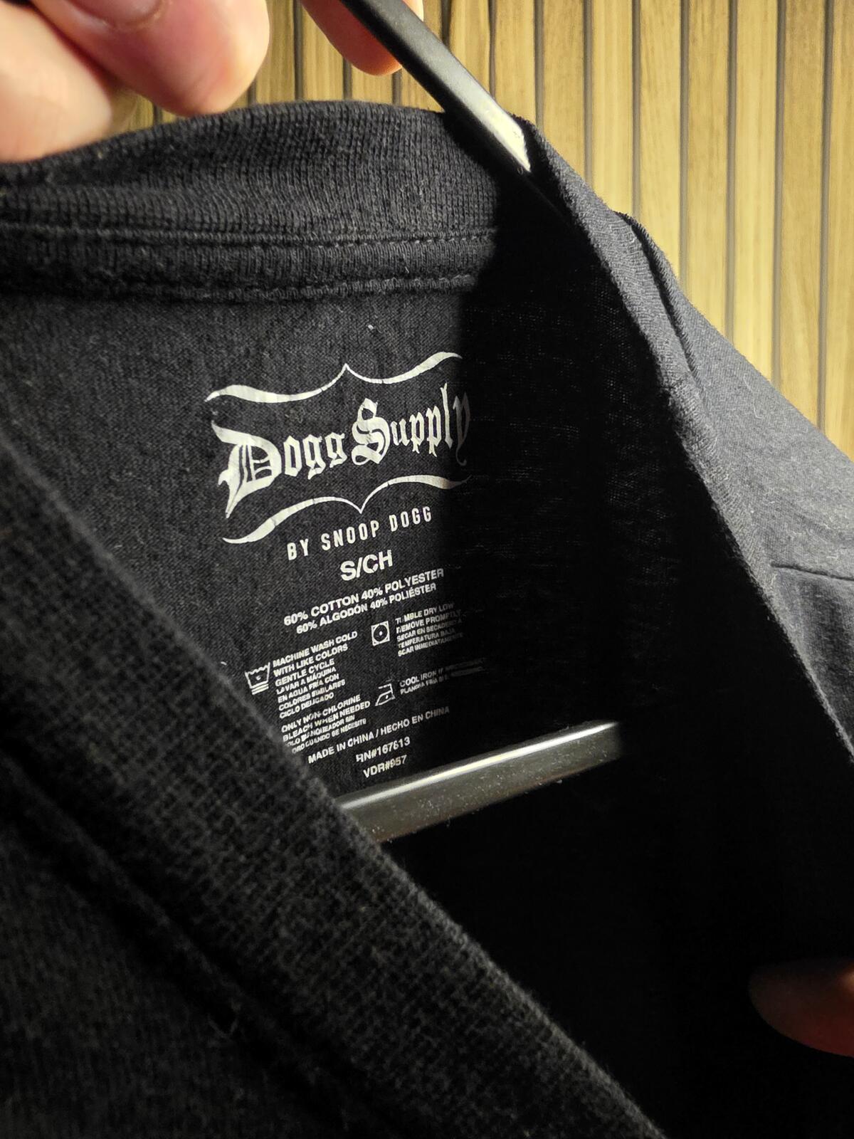 Doggsupply by Snoop Dogg Black Graphic T-shirt Size S