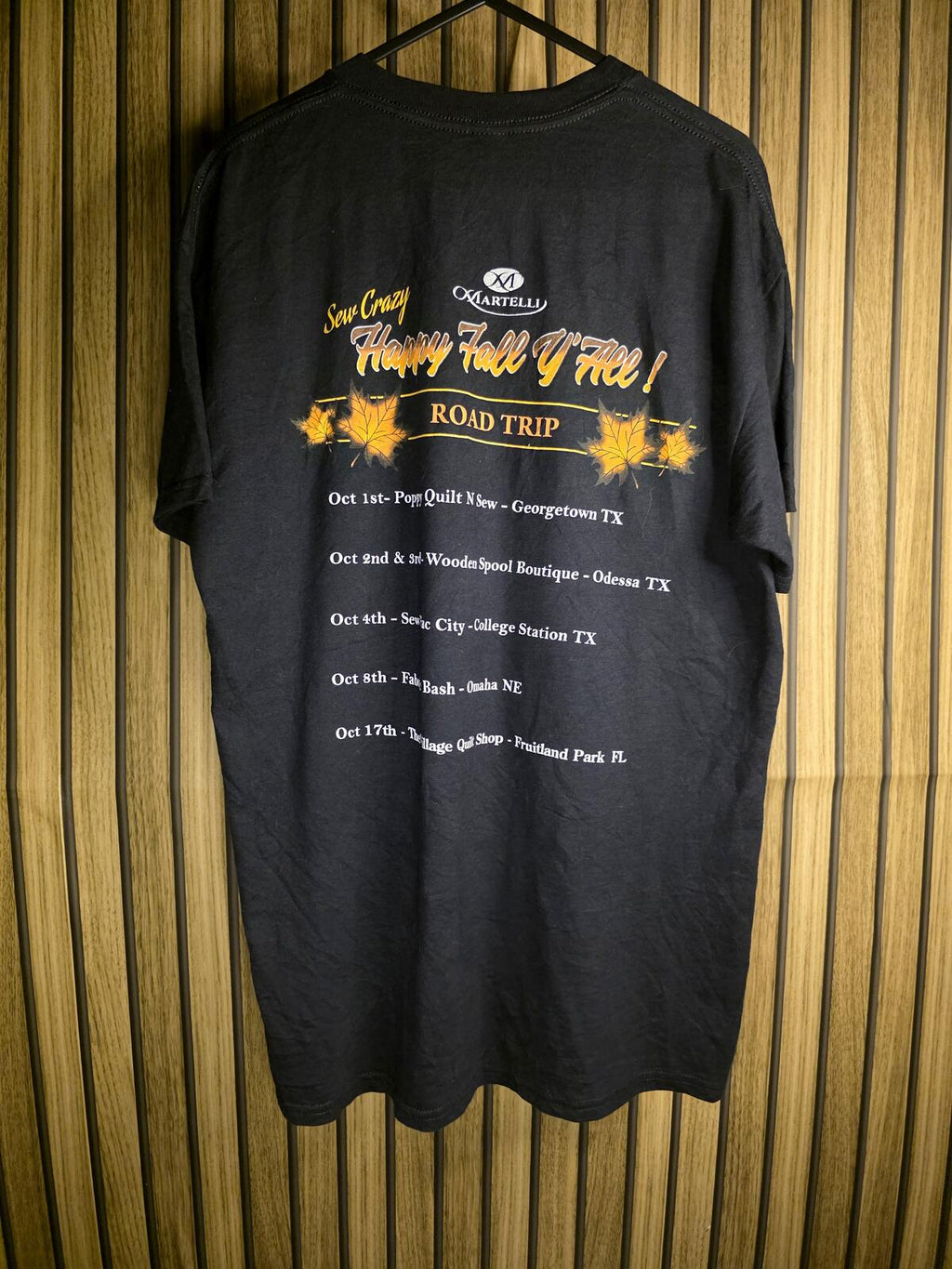 DryBlend Black Graphic T-Shirt Happy Fall Y'all Size M