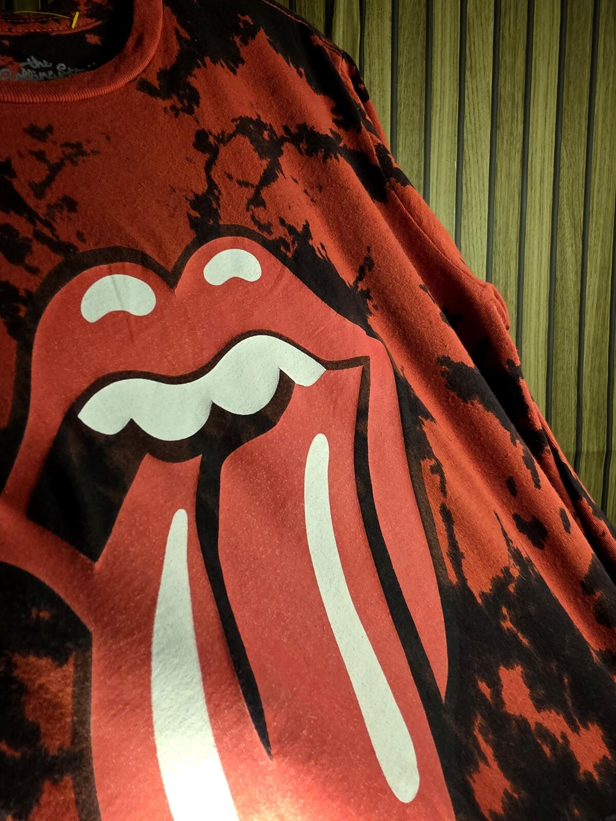 The Rolling Stones Tie-Dye Tongue Logo T-Shirt Red Black Large