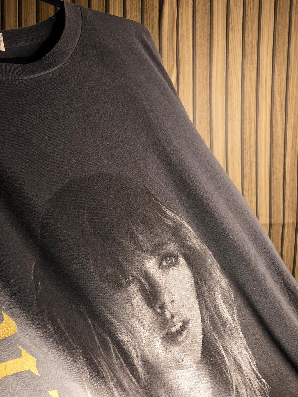 Reputation Taylor Swift Graphic T-Shirt Black Size S