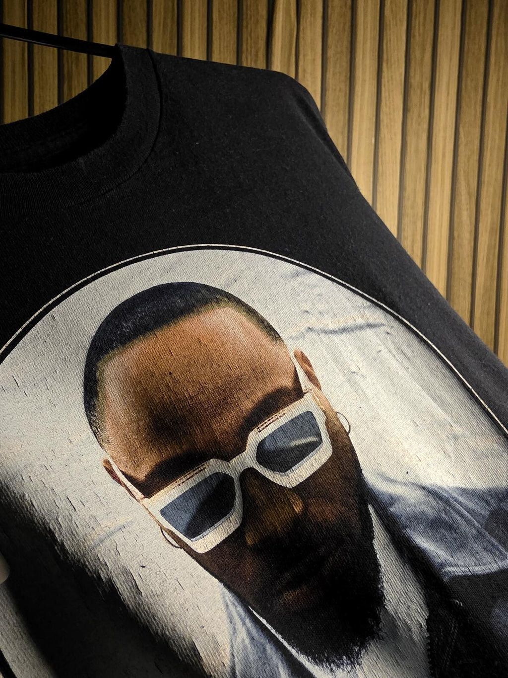 Davido Graphic Black T-shirt Size Small