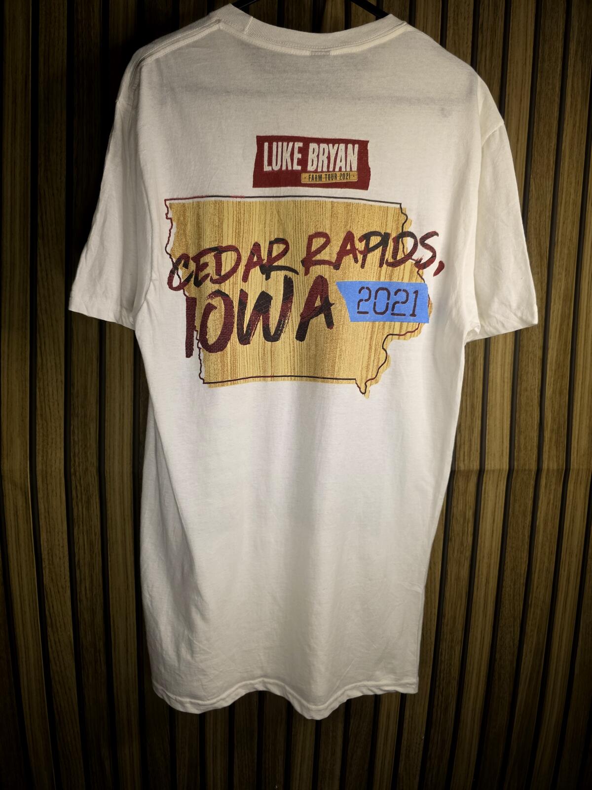 Luke Bryan Farm Tour 2021 Graphic T-Shirt White Small