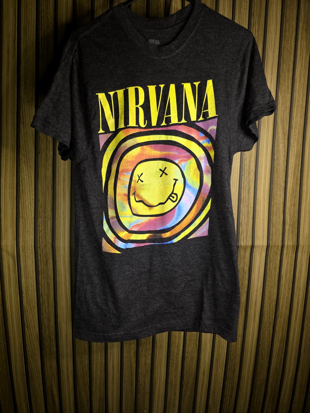 Nirvana Smiley Face Graphic T-Shirt Black Size M