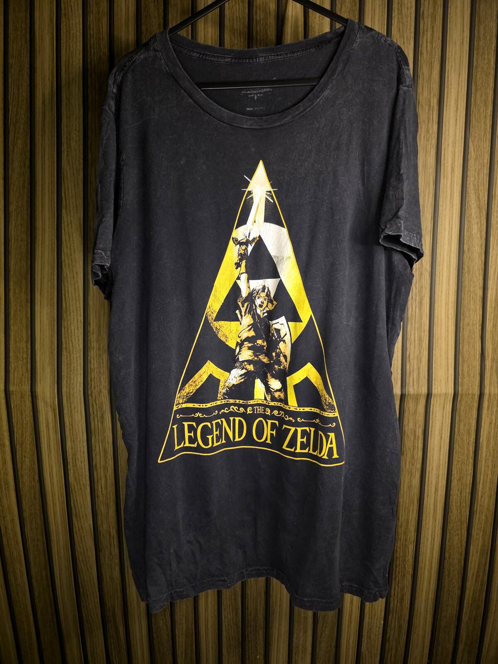 Nintendo Legend of Zelda Graphic T-shirt Black Size L