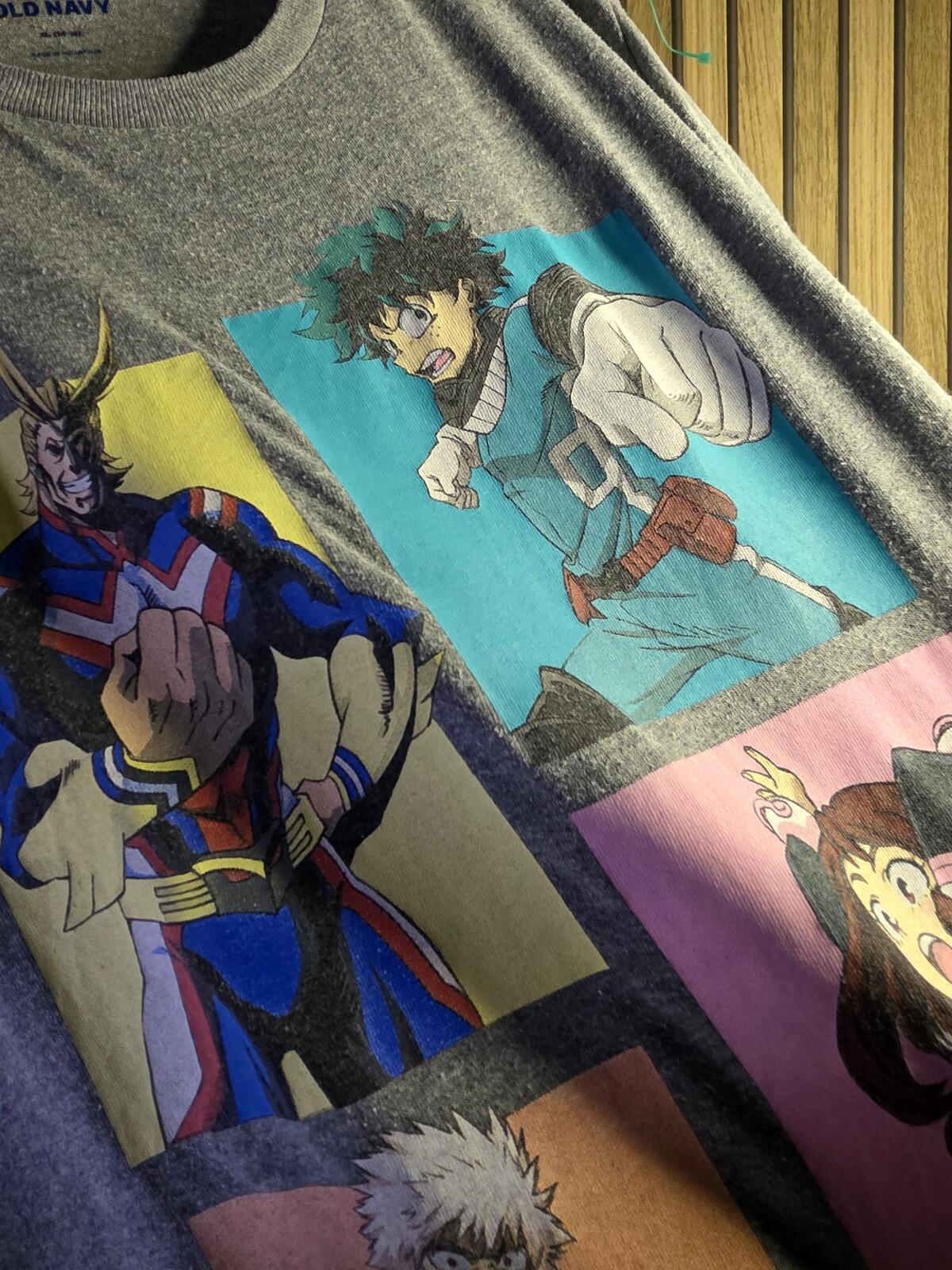 Old Navy My Hero Academia Graphic T-Shirt Grey Size XL