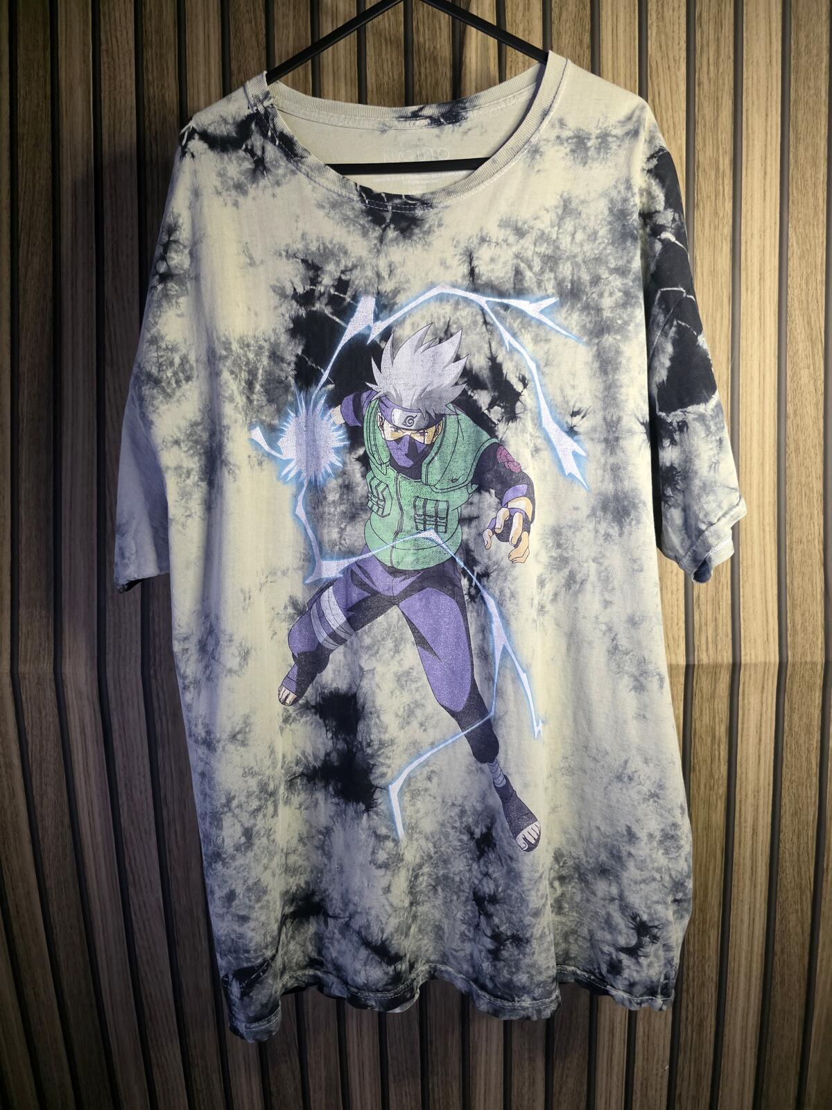Anime Graphic Tie-Dye T-Shirt Black and White Size M