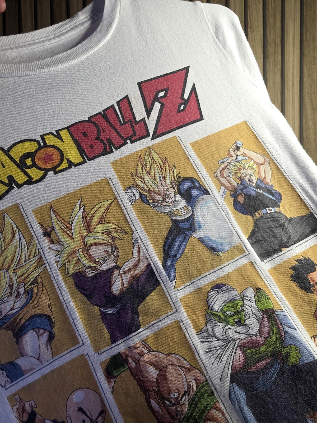 Old Navy Dragon Ball Z Graphic T-Shirt White Medium
