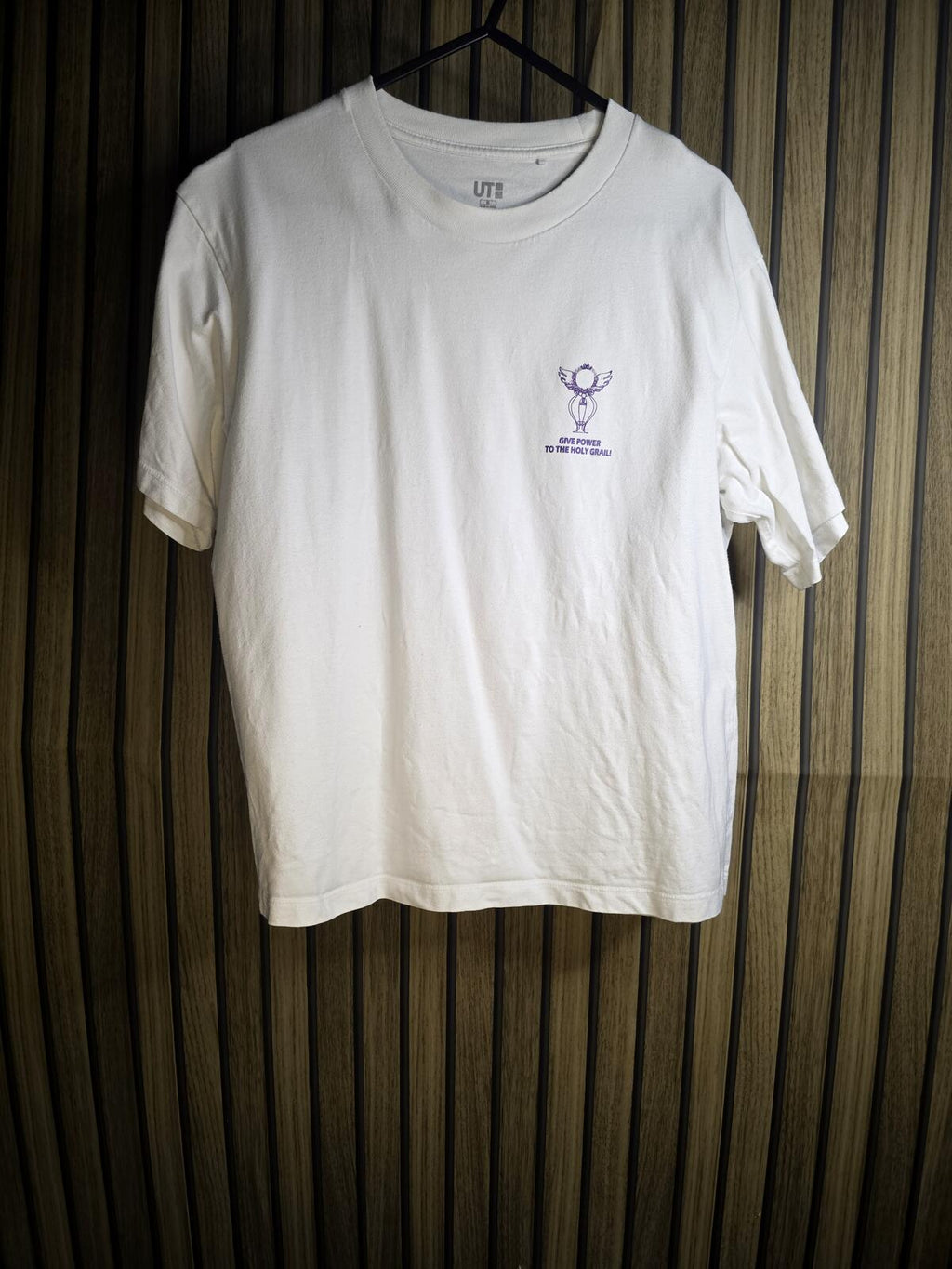Sailor Moon x Uniqlo White Graphic T-Shirt Give Power to the Holy Grail Size M