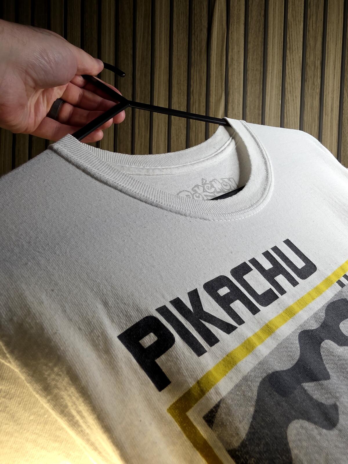 Pokémon Pikachu Graphic T-Shirt White Small