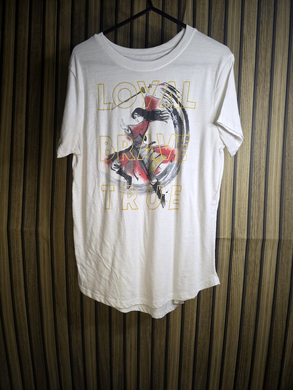 Disney Mulan Graphic T-Shirt White Size L