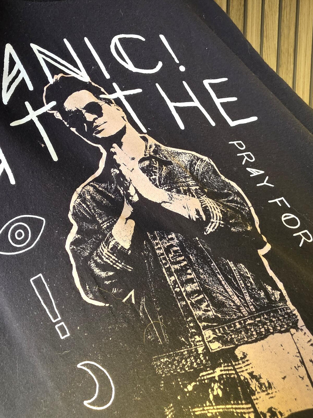Panic! At The Disco Pray for the Wicked Tour Graphic T-Shirt Black M