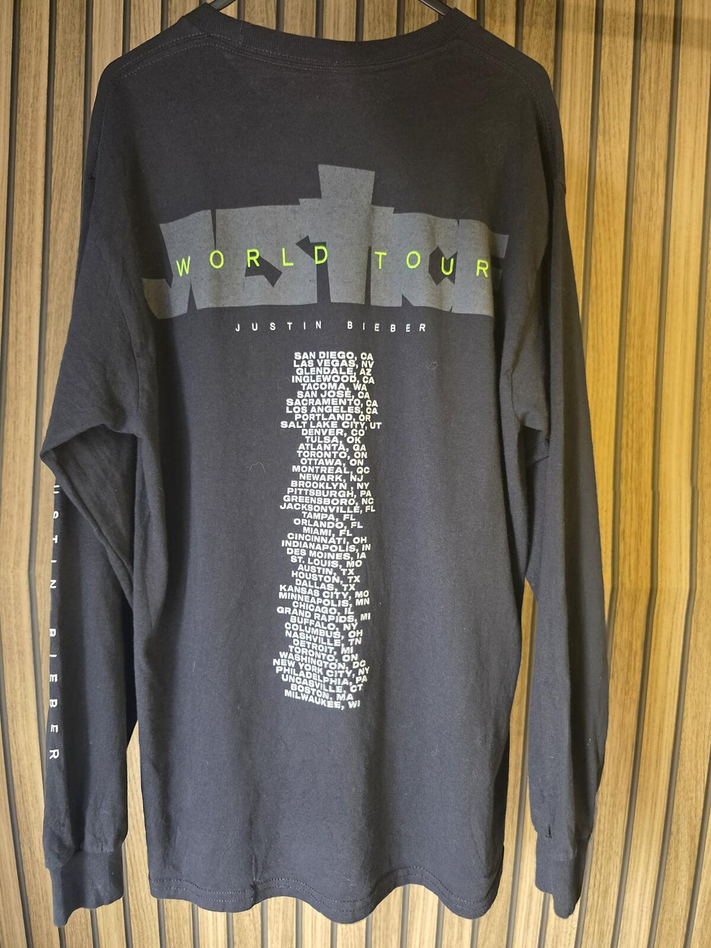 Justin Bieber Justice World Tour Graphic Long Sleeve T Shirt Black M