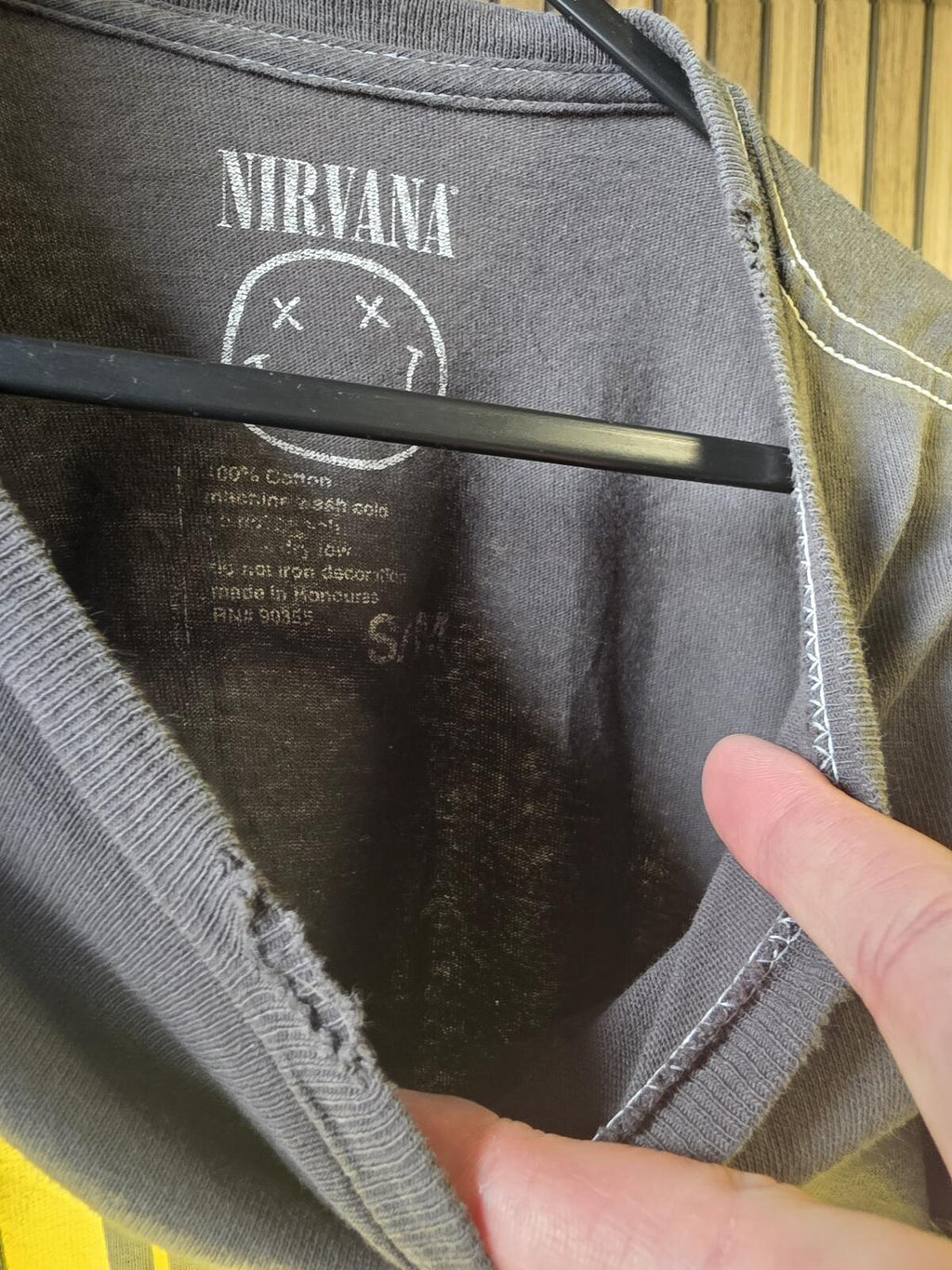 Nirvana Smiley Floral Graphic T-Shirt Faded Grey S