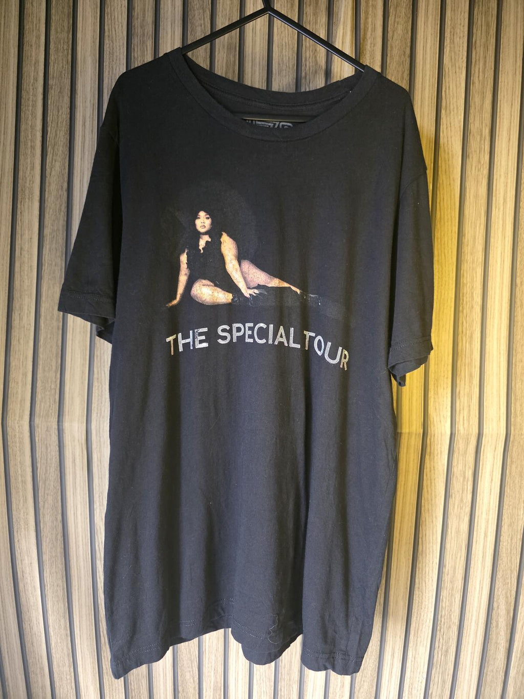Lizzo The Special Tour Fall 2022 Graphic T-Shirt Black Regular L