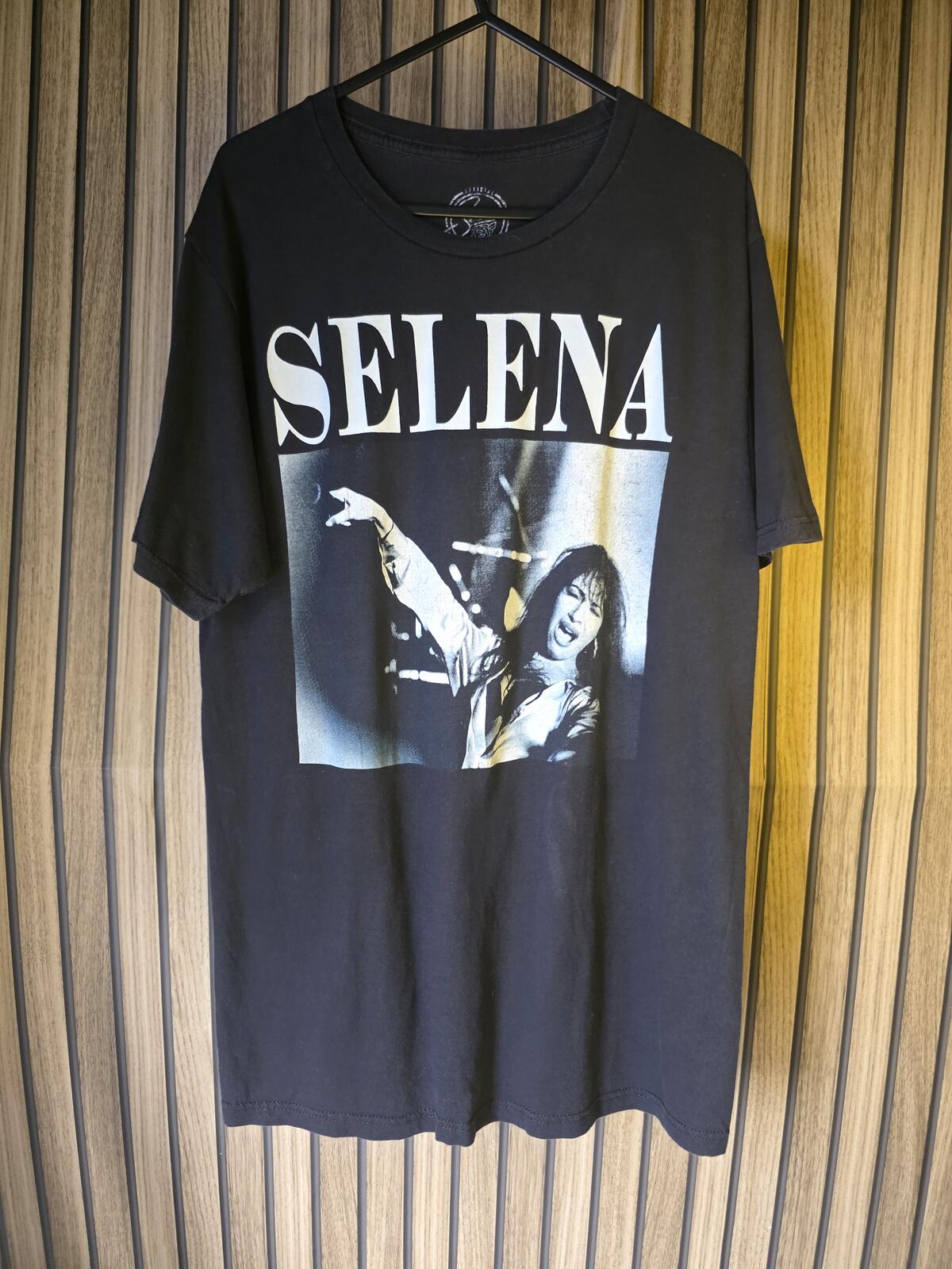 Selena Graphic Band T Shirt Black Medium