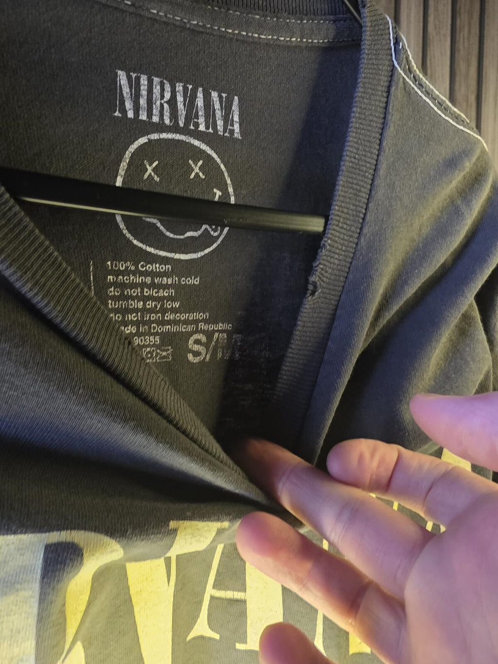 Nirvana Smiley Floral Logo T-Shirt Black Grey Regular S