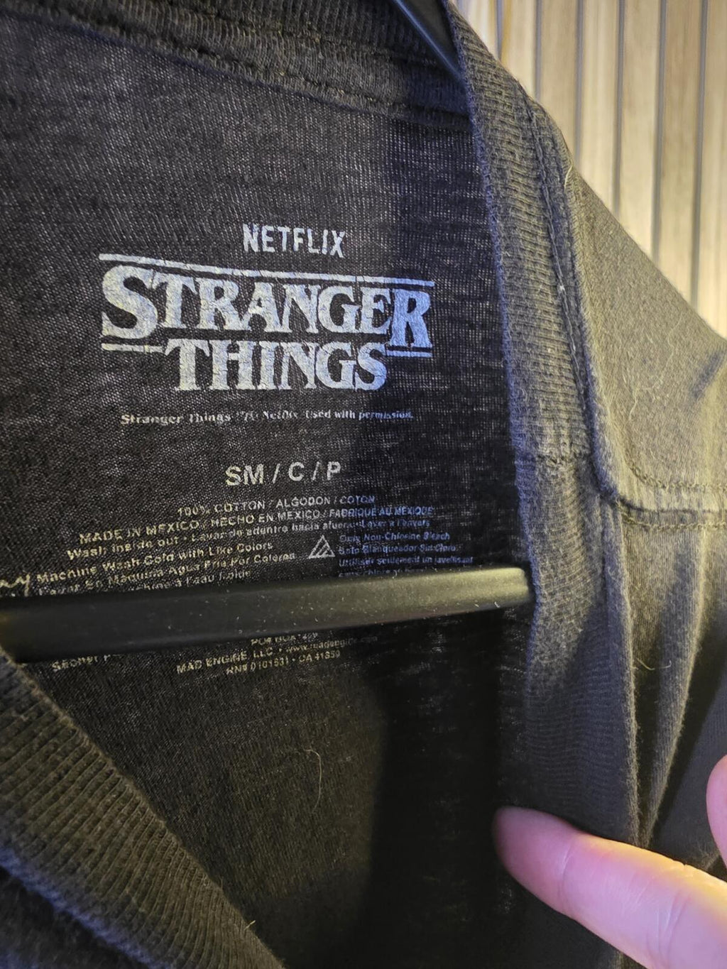 Netflix Stranger Things Eddie Munson Graphic T Shirt Black Regular S