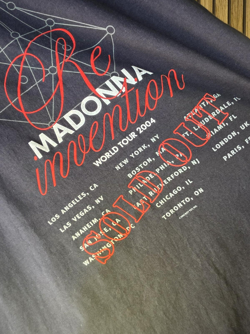 Madonna Re-Invention World Tour 2004 Graphic T-Shirt Black XL