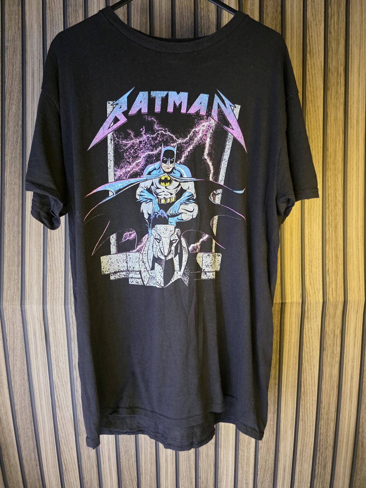 Batman Graphic T Shirt Lightning Print Black Regular Medium