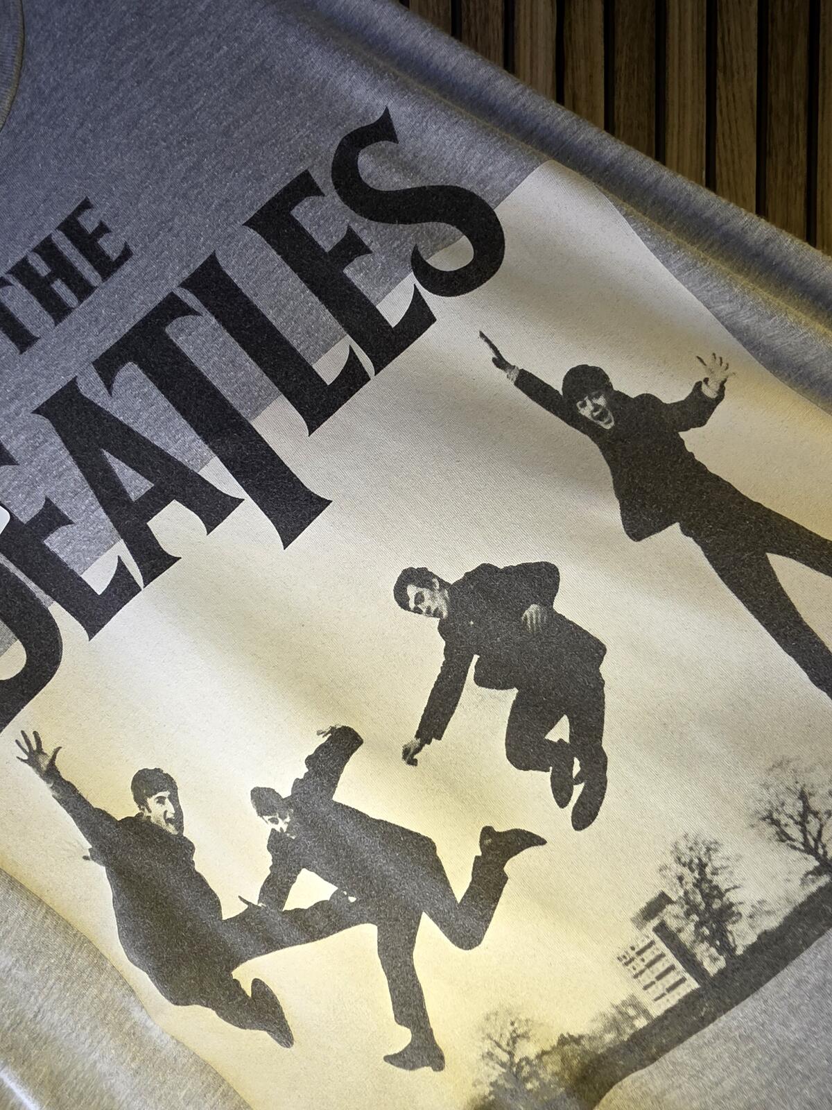 The Beatles T-Shirt Jumping Band Print Grey L