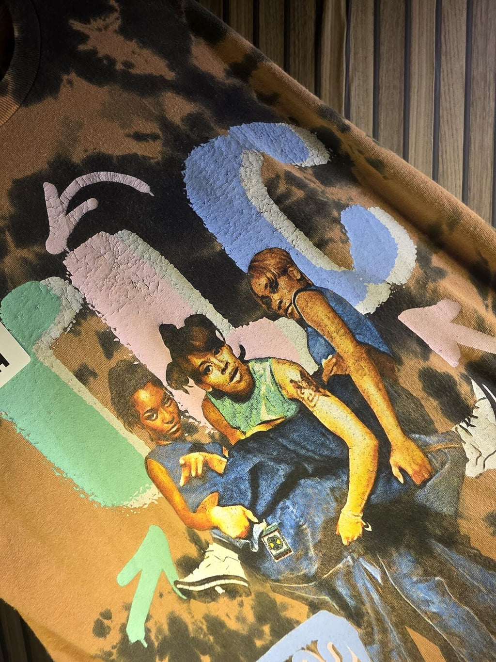 TLC Graphic T Shirt 1992 Black Brown Small