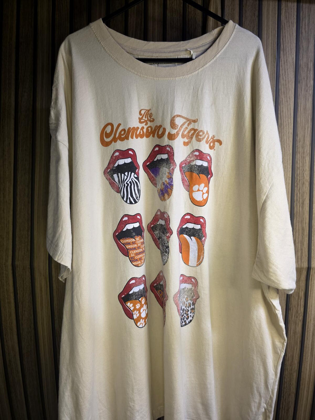 Pressbox Clemson Tigers Graphic T Shirt Cream Multi One Size