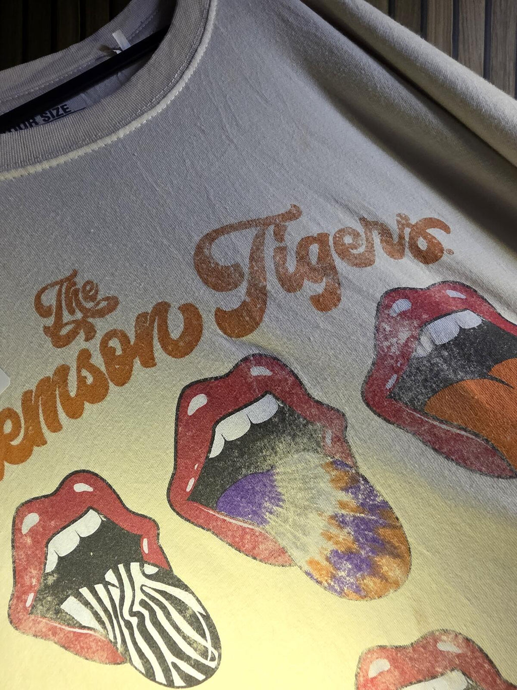 Pressbox Clemson Tigers Graphic T Shirt Cream Multi One Size