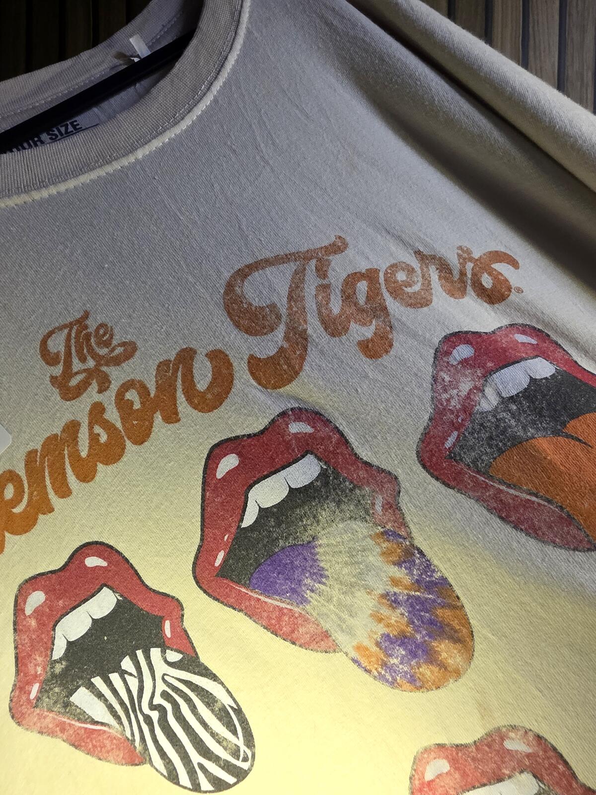 Pressbox Clemson Tigers Graphic T Shirt Cream Multi One Size