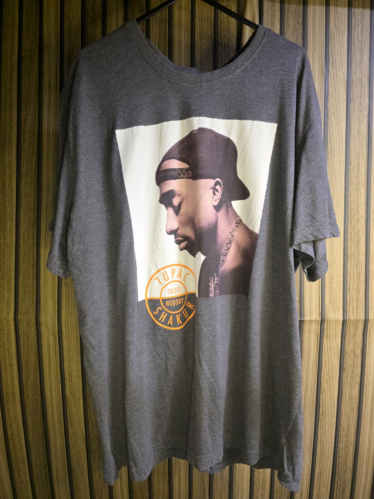 2Pac Bravado Tupac Shakur Trust Nobody Graphic T-Shirt Dark Grey Regular Large