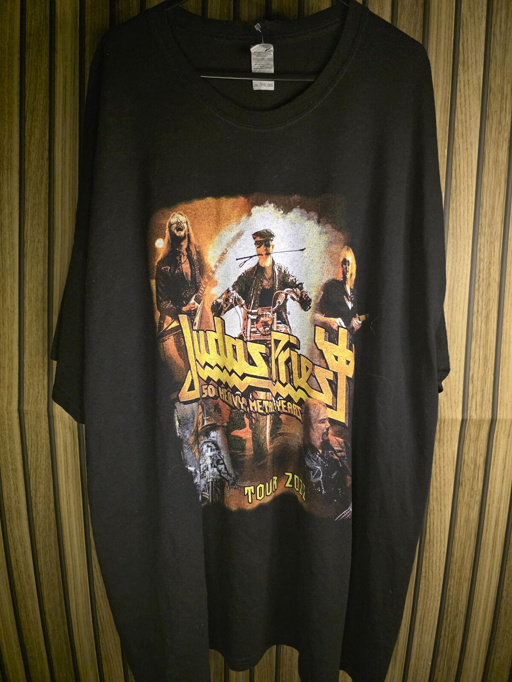Judas Priest 50 Heavy Metal Years Tour 2022 Graphic T-Shirt Black Regular 2XL