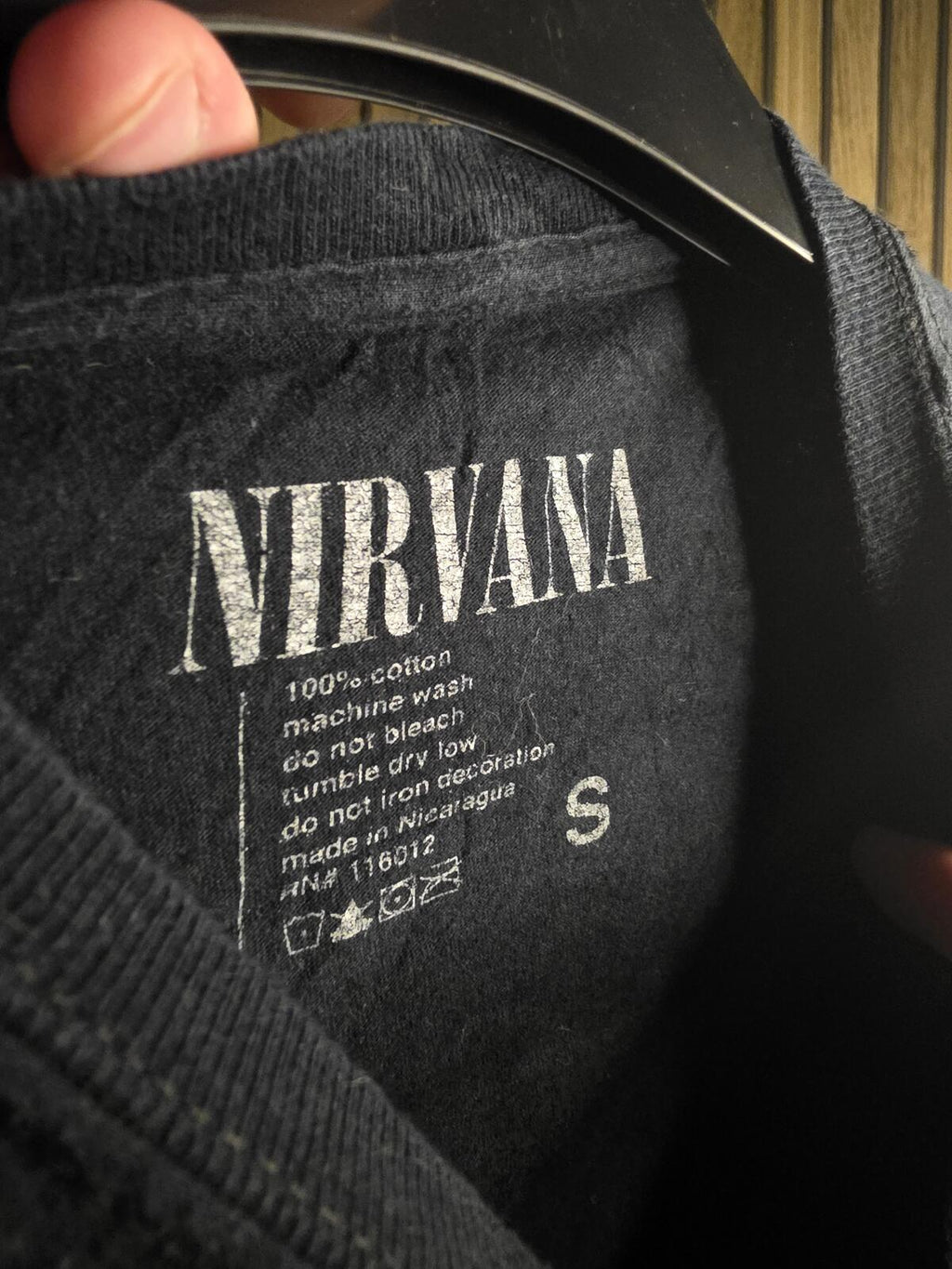 Nirvana Band Graphic T-Shirt Yellow Print Black Regular S