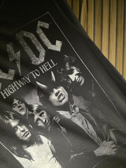AC/DC Highway to Hell T Shirt Black Regular S