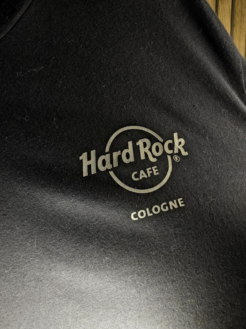 Hard Rock Cafe Cologne Graphic T Shirt Black Large