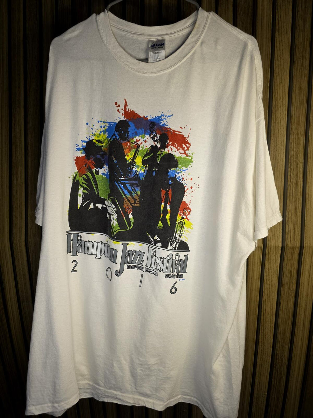 Gildan Hampton Jazz Festival 2016 Graphic T Shirt Cream Regular XXL