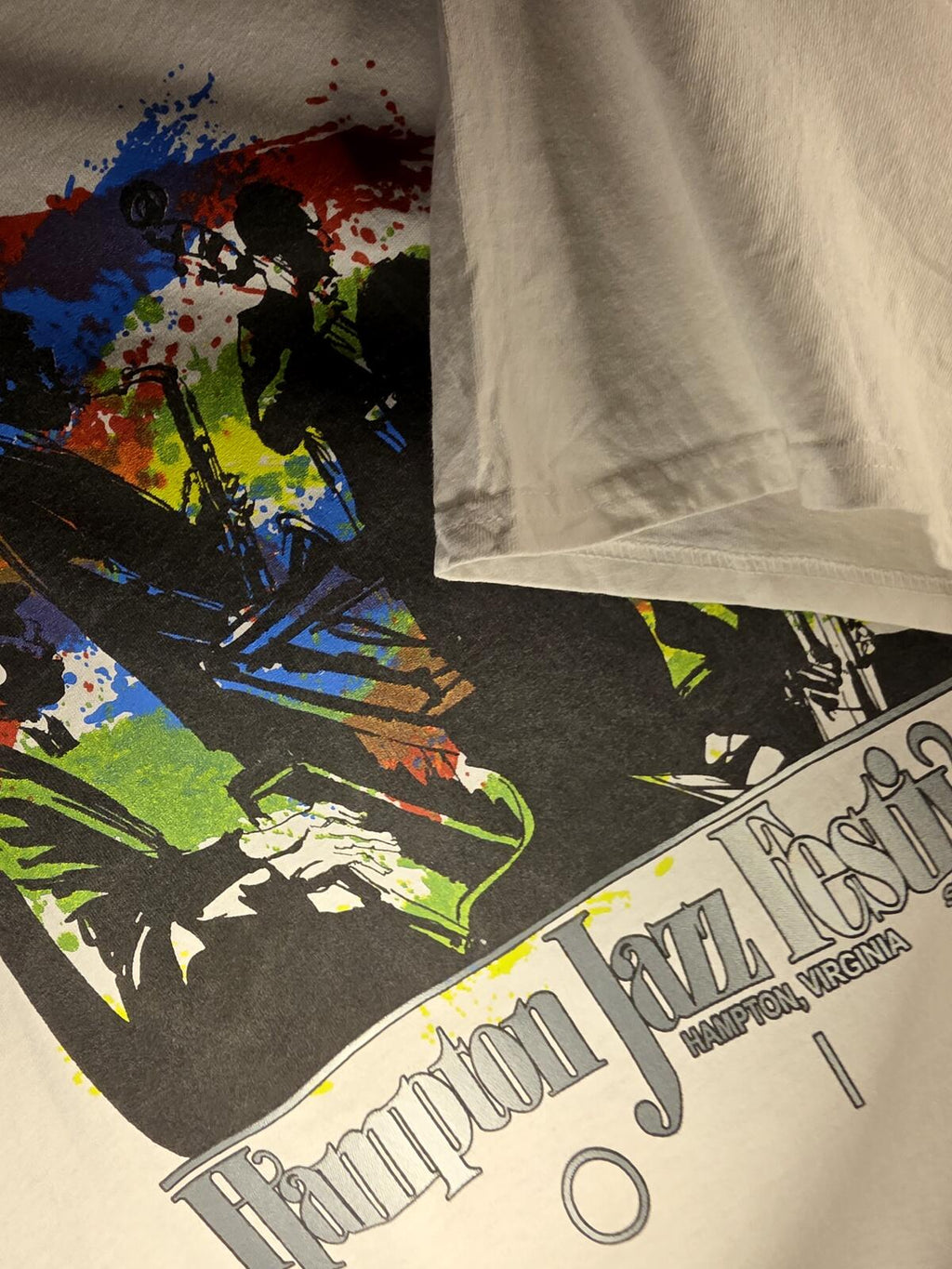 Gildan Hampton Jazz Festival 2016 Graphic T Shirt Cream Regular XXL