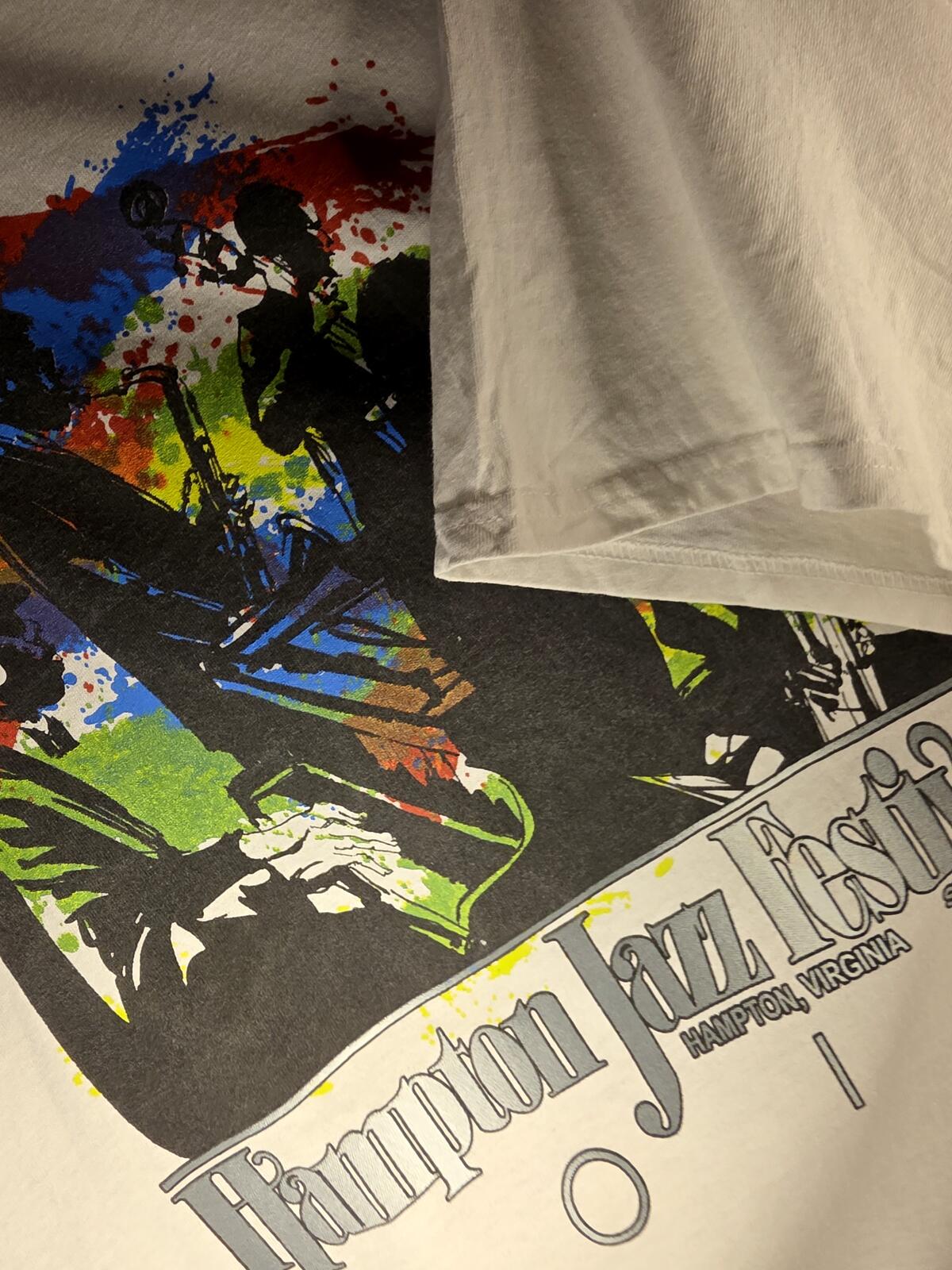Gildan Hampton Jazz Festival 2016 Graphic T Shirt Cream Regular XXL