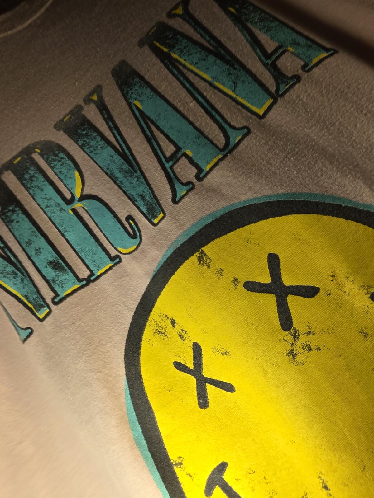 Nirvana Smiley Graphic T Shirt Distressed Print Beige Regular XL