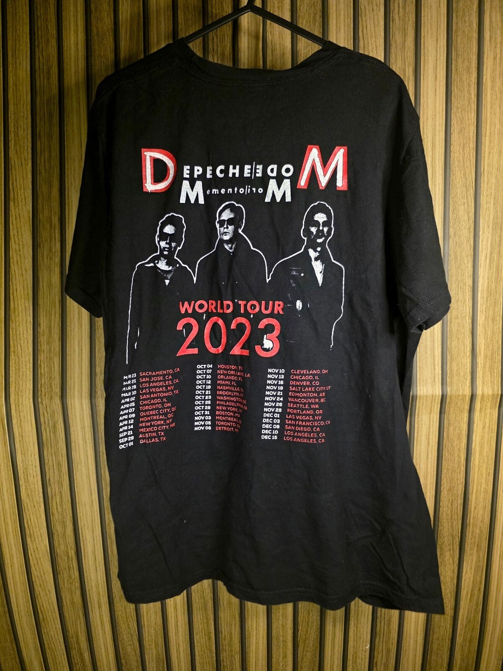 Depeche Mode Memento Mori World Tour 2023 T-shirt Black Red Size M BS2435
