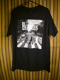 The Beatles Men's T-Shirt Abbey Road Graphic Black Medium BS2439