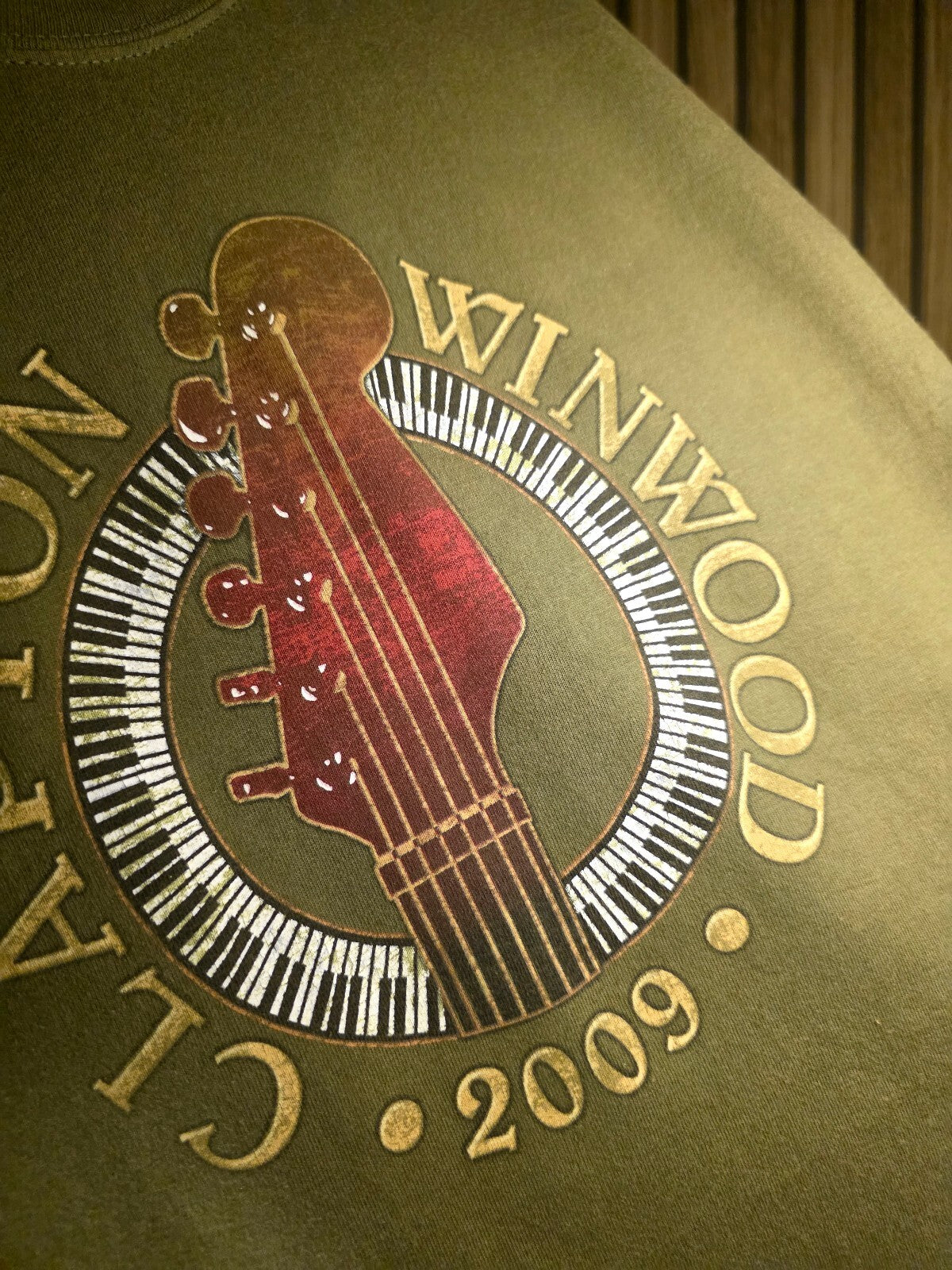 Hanes Clapton Winwood 2009 Tour T-shirt Olive Green Medium BS2443