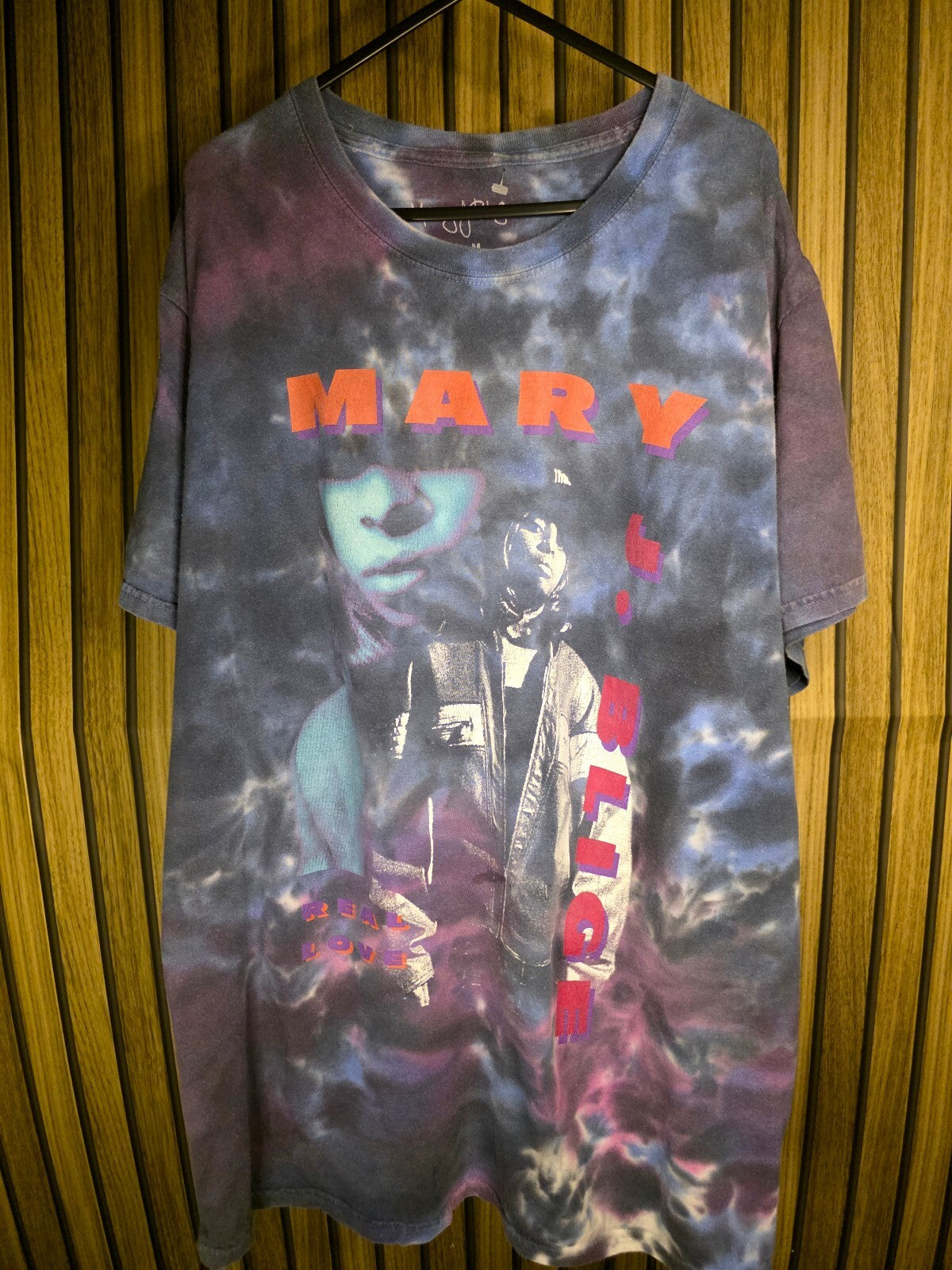 Mary J Blige Tie-Dye Graphic T-Shirt Purple Red Medium BS2447
