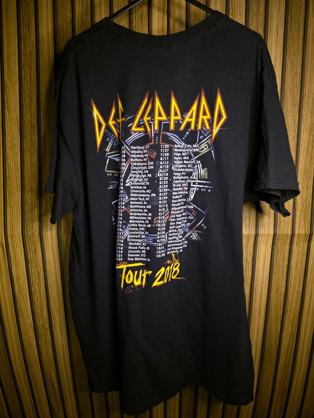 Def Leppard Tour 2018 Band T-Shirt Black Large BS2470