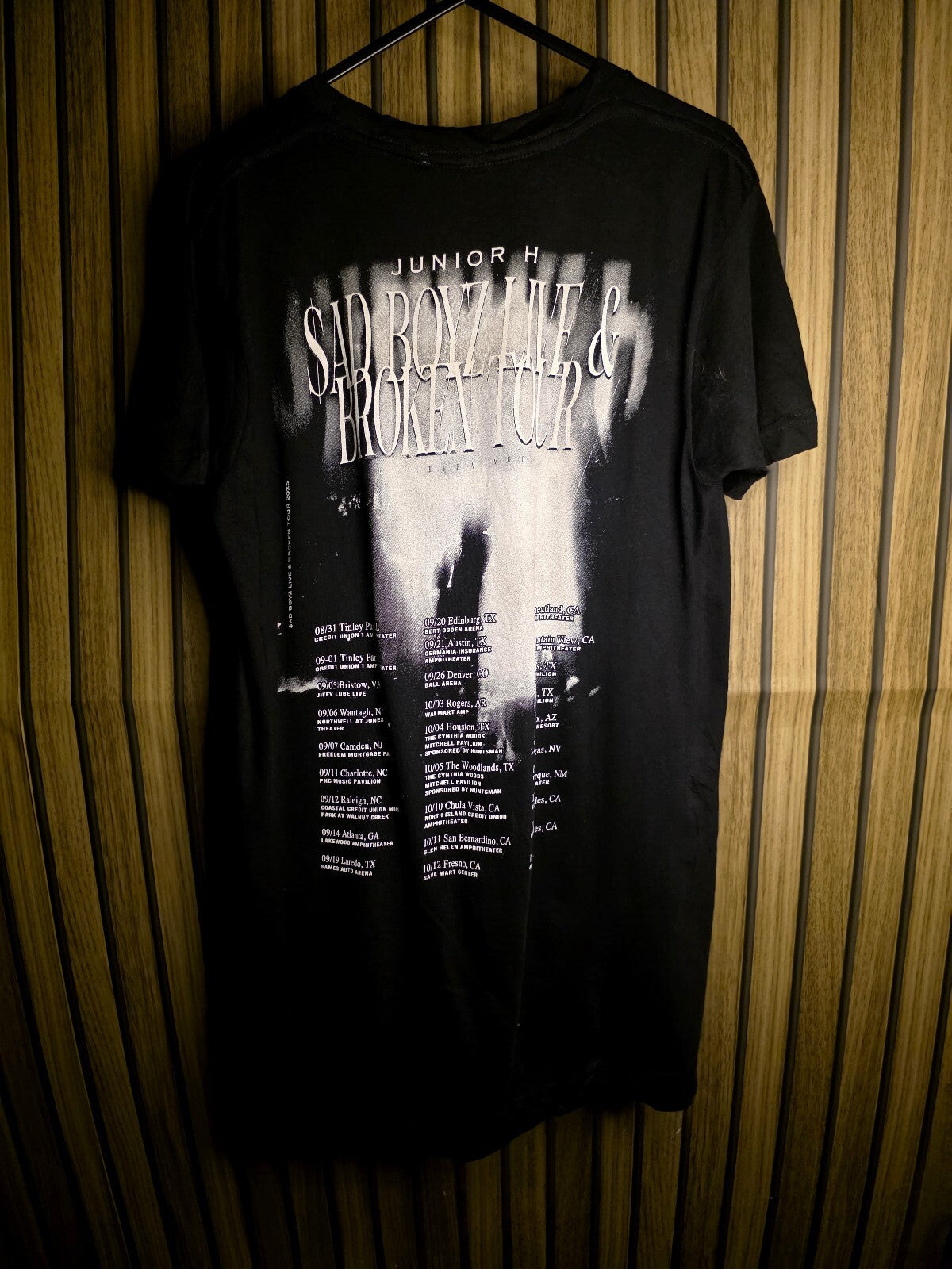 Junior H T-shirt Sauroz Live & Broken Tour Black Small RAN69