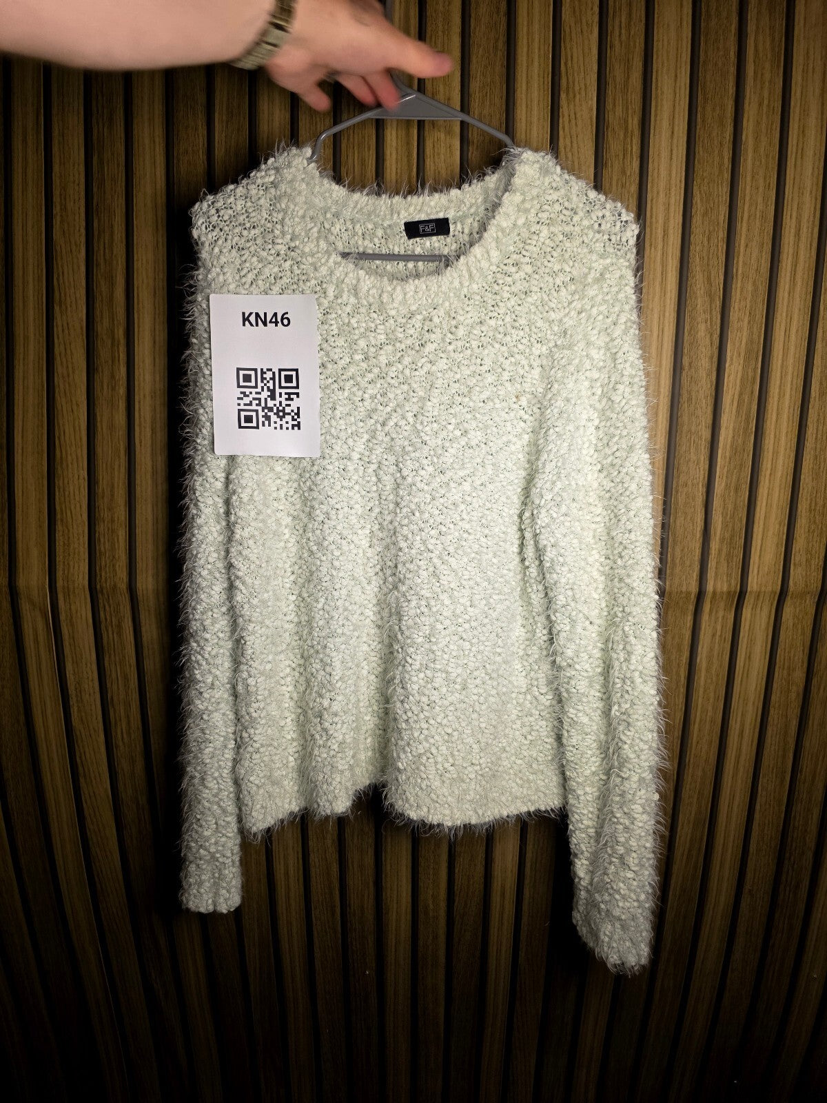 F&F Women's Pullover Sweater Cream Size 14 KN46