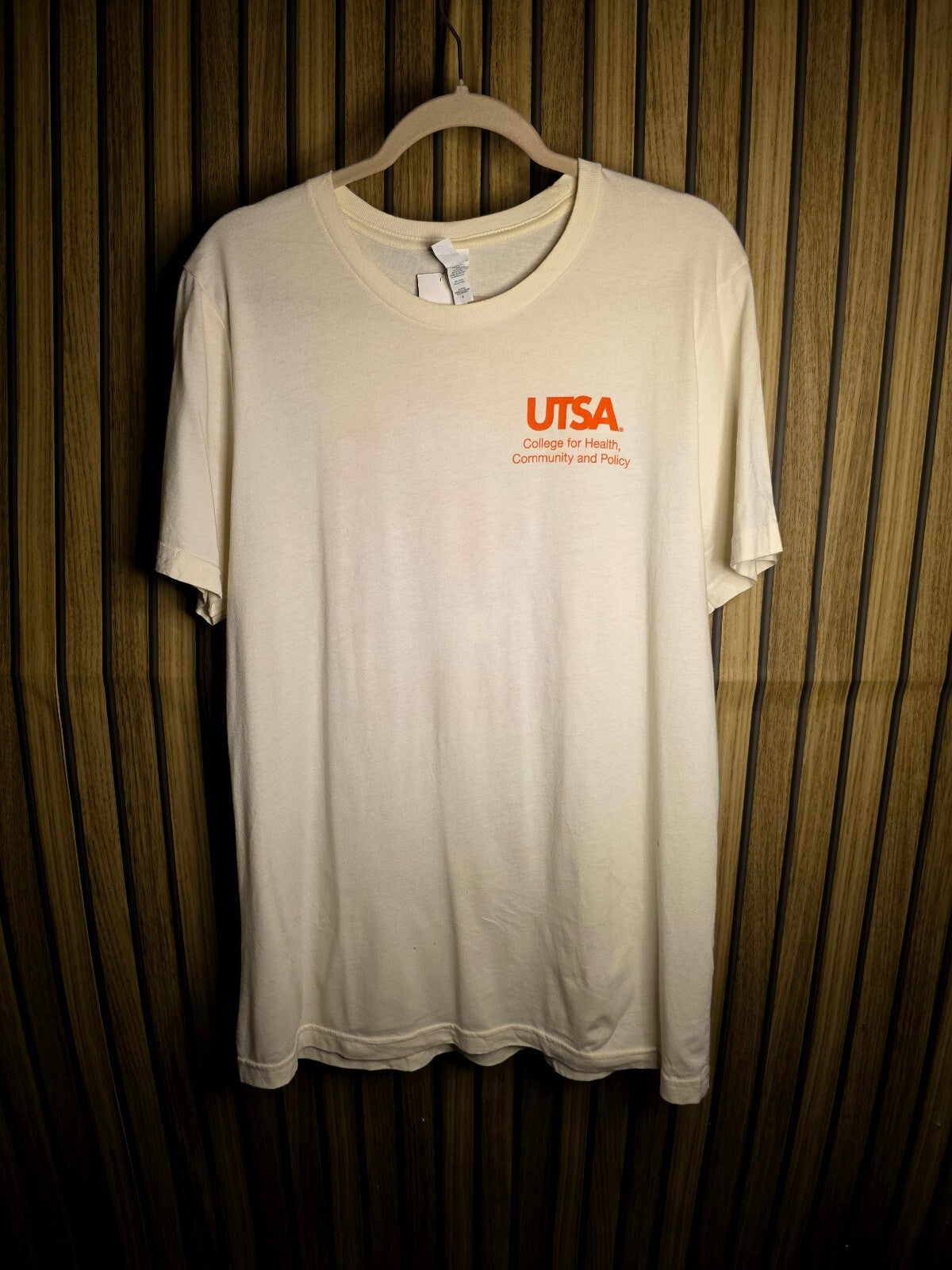 Canvas UTSA College of Health T-shirt Cream Size Regular L RAN83