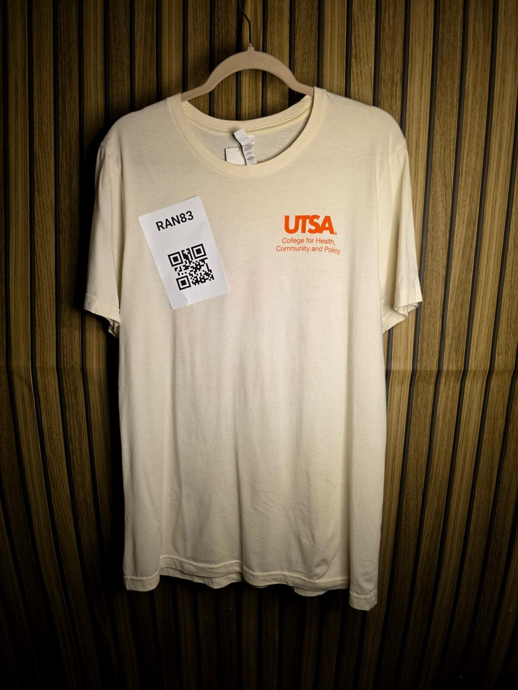 Canvas UTSA College of Health T-shirt Cream Size Regular L RAN83